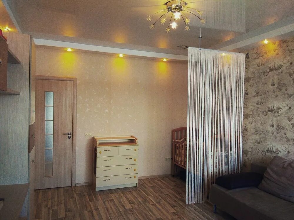 Сутични комната. Двухкомнатная вторичка ул волжская набережная нижний новгород. Сутични квартира. Апартаменты белинского. Квартиры в нижнем.