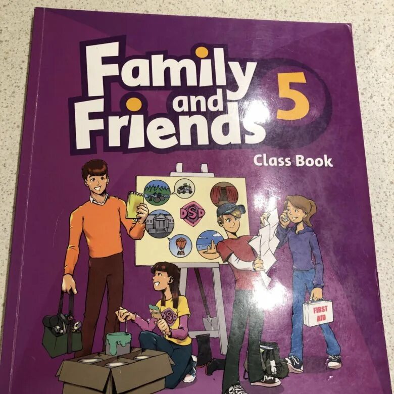 Учебник Family and friends 5. Family and friends 5 class book. Oxford Family and friends 5. Oxford Family and friends 5 класс.