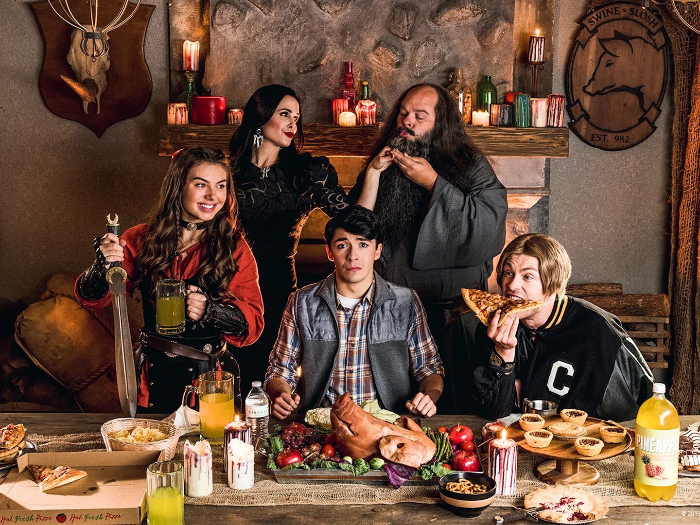 Дуайт в сияющий доспехах 2019 2025. Дуайт в сияющих доспехах сериал 2019–2025. дуайт в сияющих доспехах (2019). дуайт в сияющих доспехах сериал 2019 2025 1 сезон. калейдоскоп ужасов сериал с 2019 г..