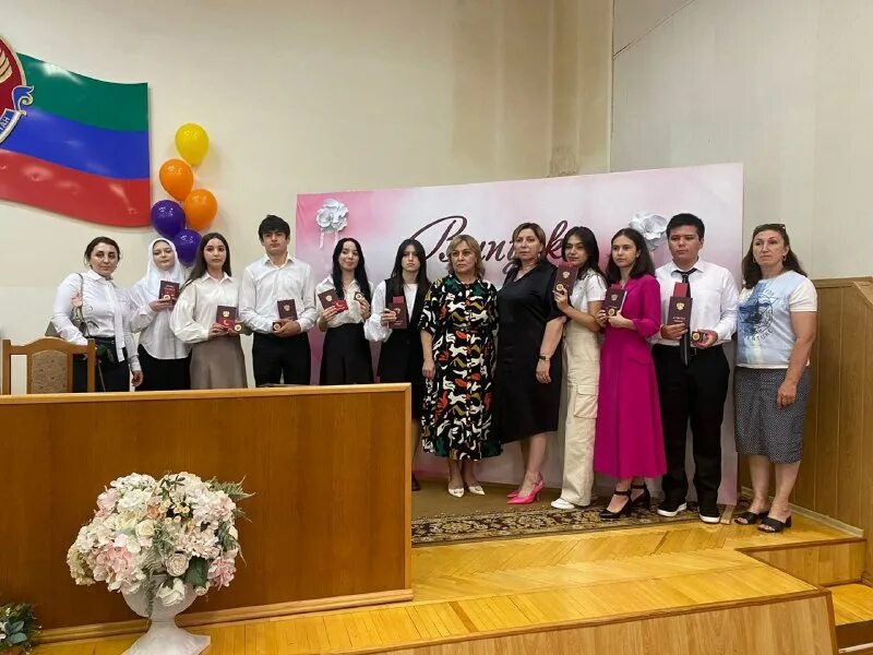 Школа номер 1 избербаш. 10 школа избербаш. Школа 11 избербаш. Школа 11 избербаш. Школа 11 избербаш.