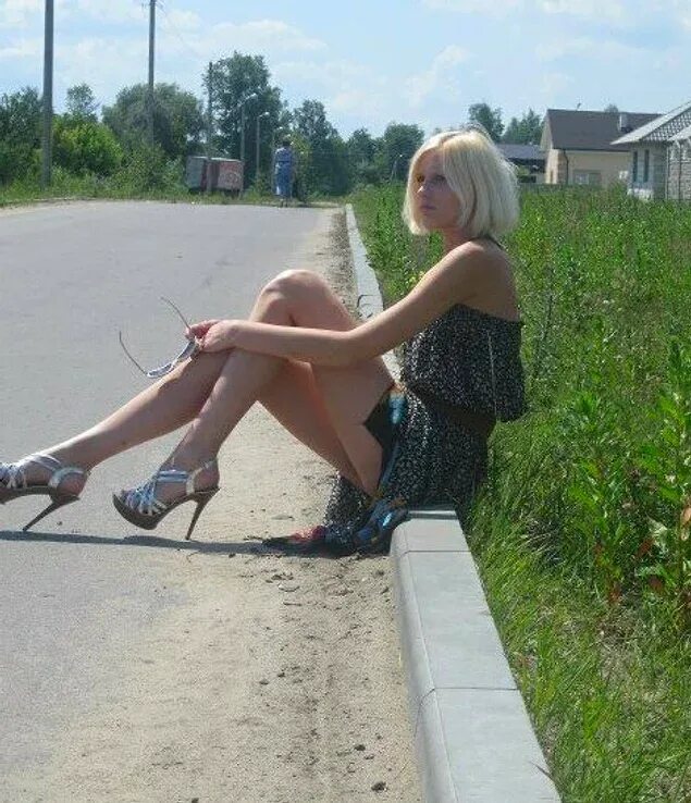 Девки вышла за дебила