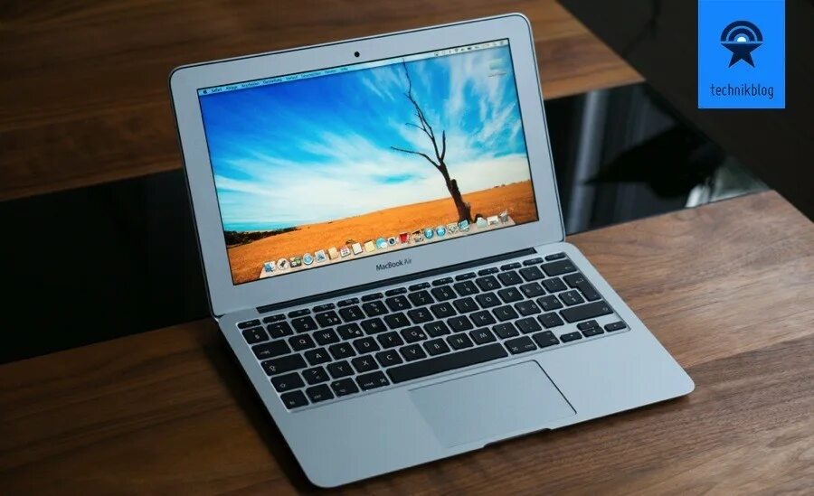 Apple MACBOOK Air 11. Apple MACBOOK Air 2013. Apple MACBOOK Air 11 2013. Макбук АИР 2013.