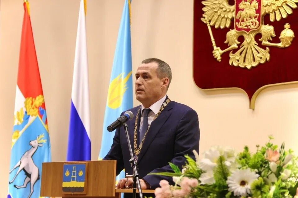 Глава города отрадный. Глава города отрадный