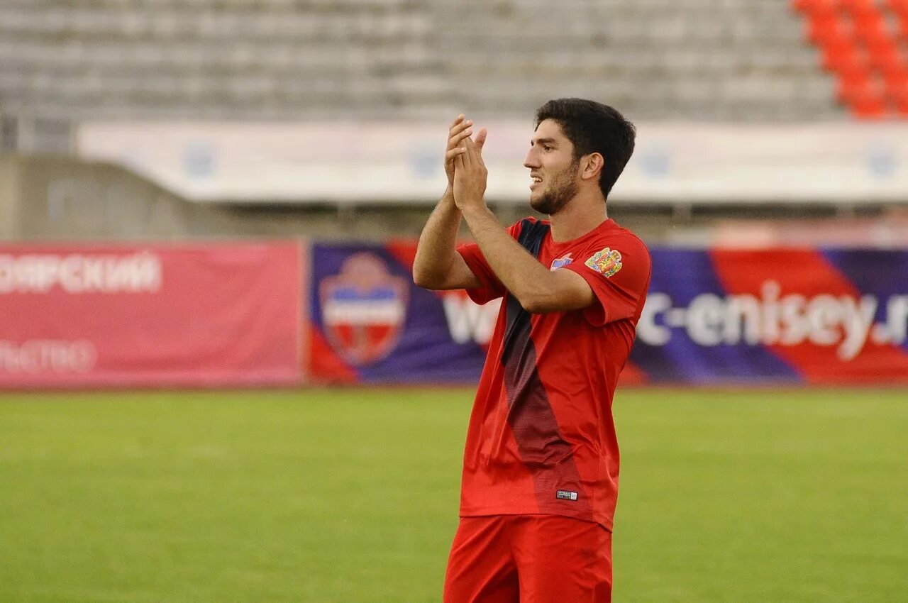 Сеид кемран. Азер алиев футболист уфа. Борцы армении греко римского стиля. Джабраил борец. Азербайджанцы.