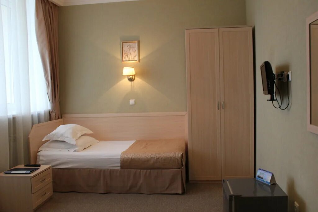 путевки в санатории в астрахани. тинаки 2 санаторий астрахань. путевки в санатории в астрахани. астрахань реабилитационный центр тинаки. тинаки санаторий астрахань бассейн.