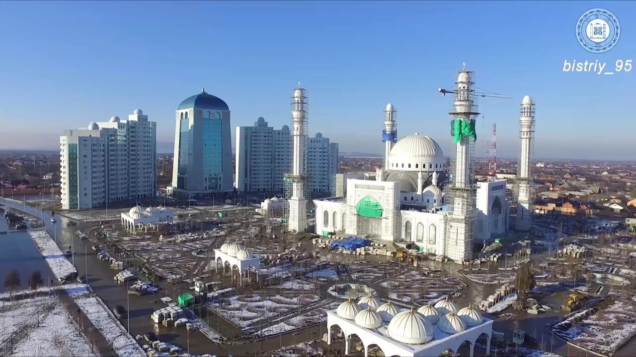 Школа хафизов в шали. Чеченская ярмарка. Погода шали на 10 дней чеченская республика. Погода шали на 10 дней чеченская республика. Погода шали на 10 дней чеченская республика.