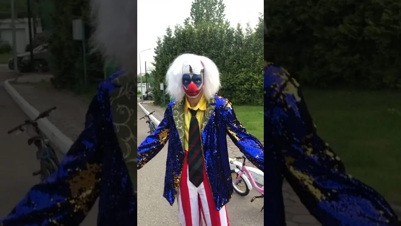 Включи а 4 угадай клоуна вслепую. Клоун а4 и глент. костюм клоуна влад а4. клоун влада а 4 на самом деле. настоящий клоун а 4.