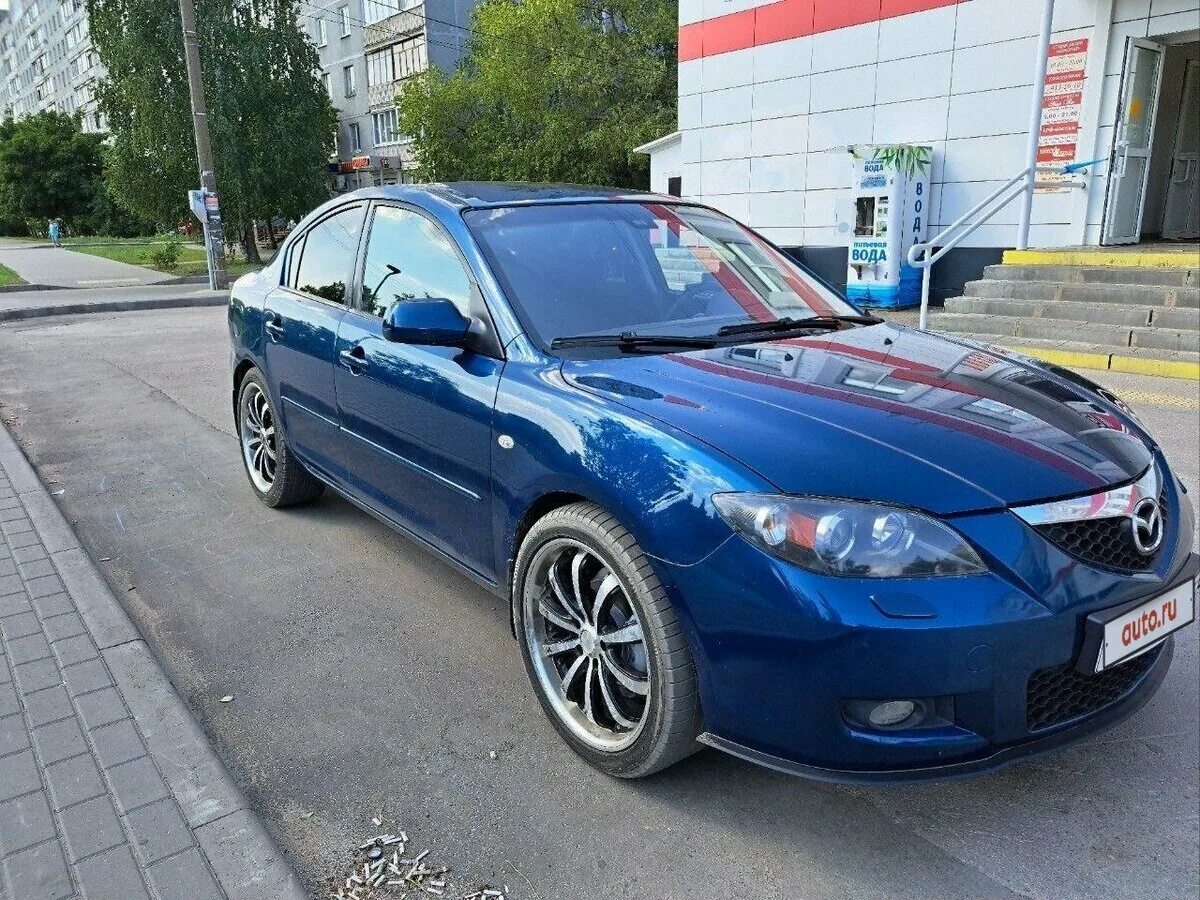 Купить мазду 2007 года. Mazda 3 BK 2007. Mazda 3 2007 Синая. Мазда 3 2007. Mazda 3 BK тёмно-синего цвета авария.