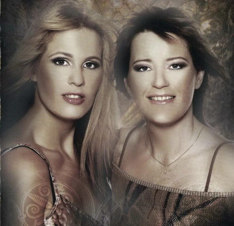 Two of a kind - rise (2018). Two of a kind 1983 poster. Мэри кейт и эшли олсен маленькие. Two of a kind фф. Папаша с афиши.