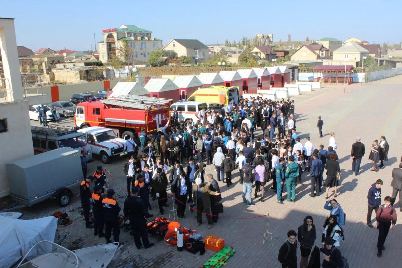 Нарын-кала дербент. Магазины бытовой техники в дербенте. Пищевик дербент. Нарын-кала дербент. Техника дербент.