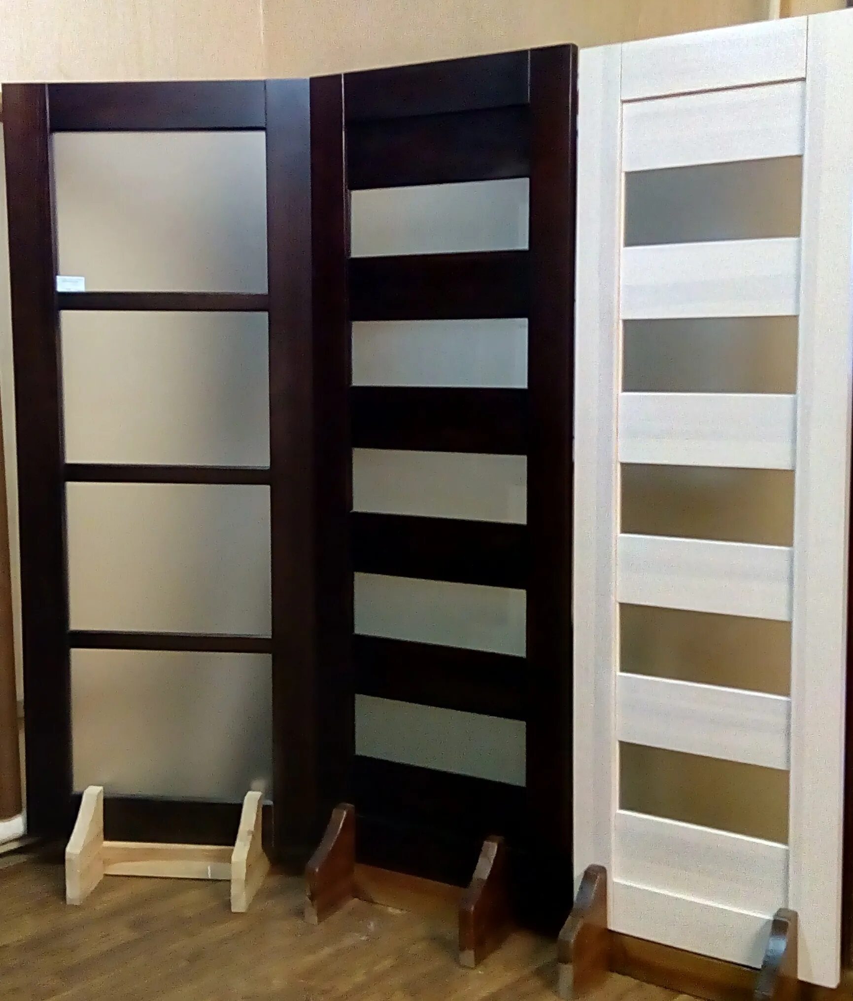 Двери из тикового дерева. Блоки дверные мдф филенчатые. Двери межкомнатные массив сосны. Межкомнатные двери из массива дерева. Дверное полотно дг 40х700х2000, бриз хвоя.