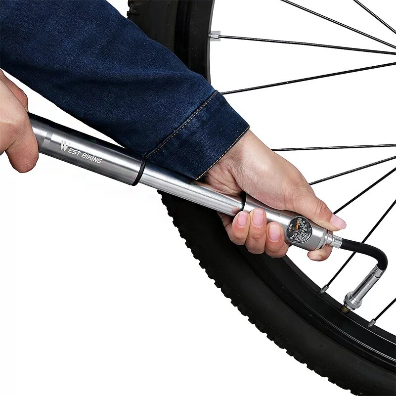 Как накачать колеса на коляске. West biking насос. насос для бескамерки велосипеда. накачивание колеса велосипеда. насос для накачивания колес велосипеда.