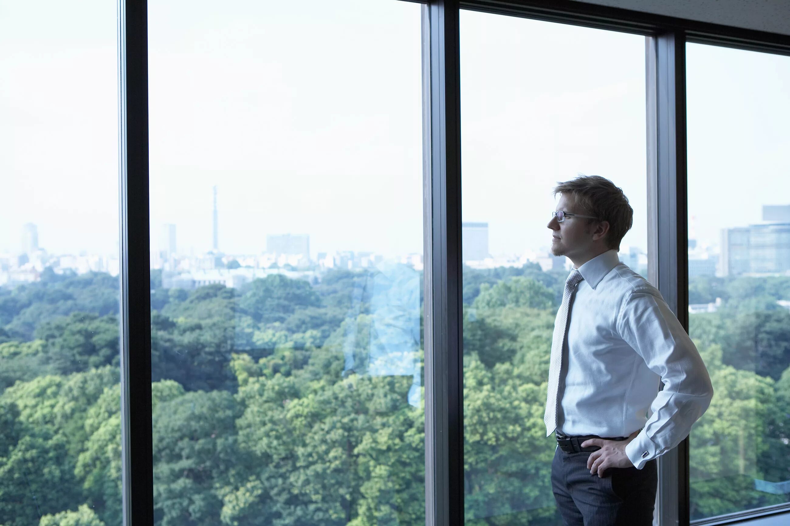 When i looked at the window. Look out of the window. человек за окном the man from the window. man looking window. man looking out the window.
