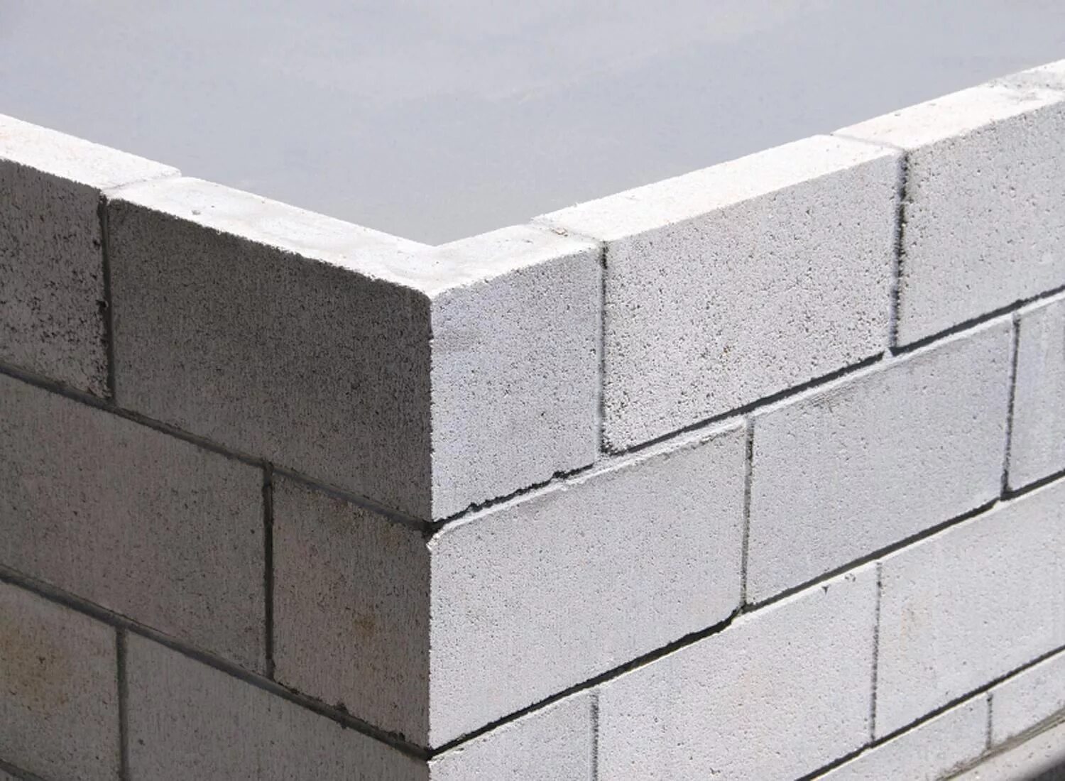 Concrete bricks. Блоки ячеистого бетона. Блок стеновой газобетонный. Перегородочный газоблок 150*250*625. Блок перегородочный газосиликатный.