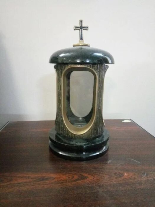 лампада мраморная. лампады из гранита на могилу. лампада мраморная. гранитные лампадки на кладбище. лампадки из мрамора белая.