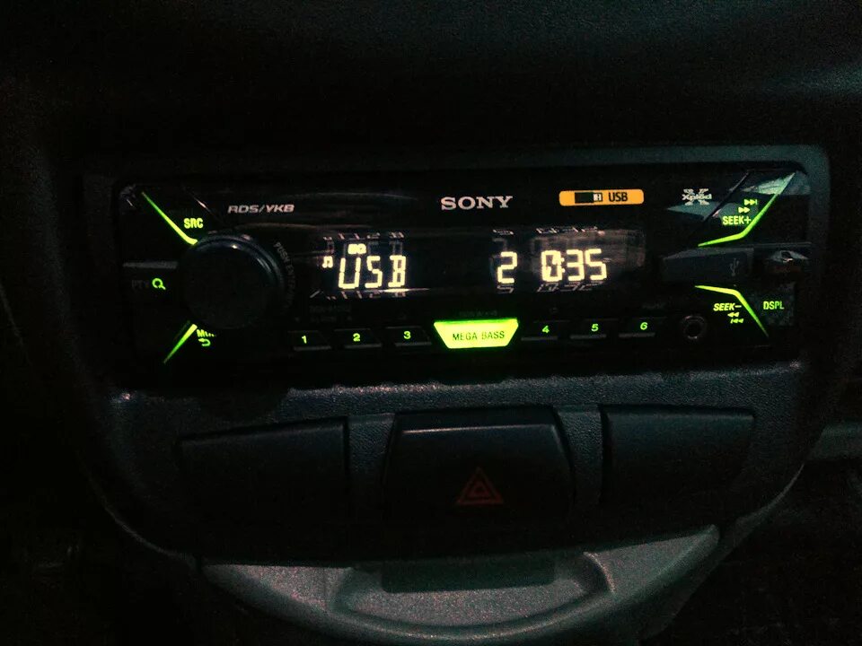 Dt3-2g16g магнитола зависла на логотипе. Sony rm-x174. Кнопки магнитолы sony. Sony cdx-gt40u. Smd кнопки для панели магнитолы sony.