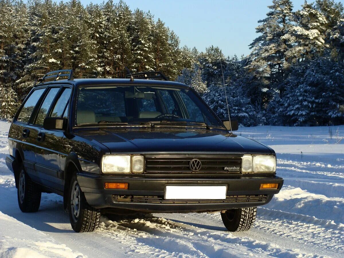 Vw passat b2. Фольксваген пассат б 2 дизель. Фольксваген пассат 2. Фольксваген пассат хэтчбек 1983. Volkswagen passat b2 santana.