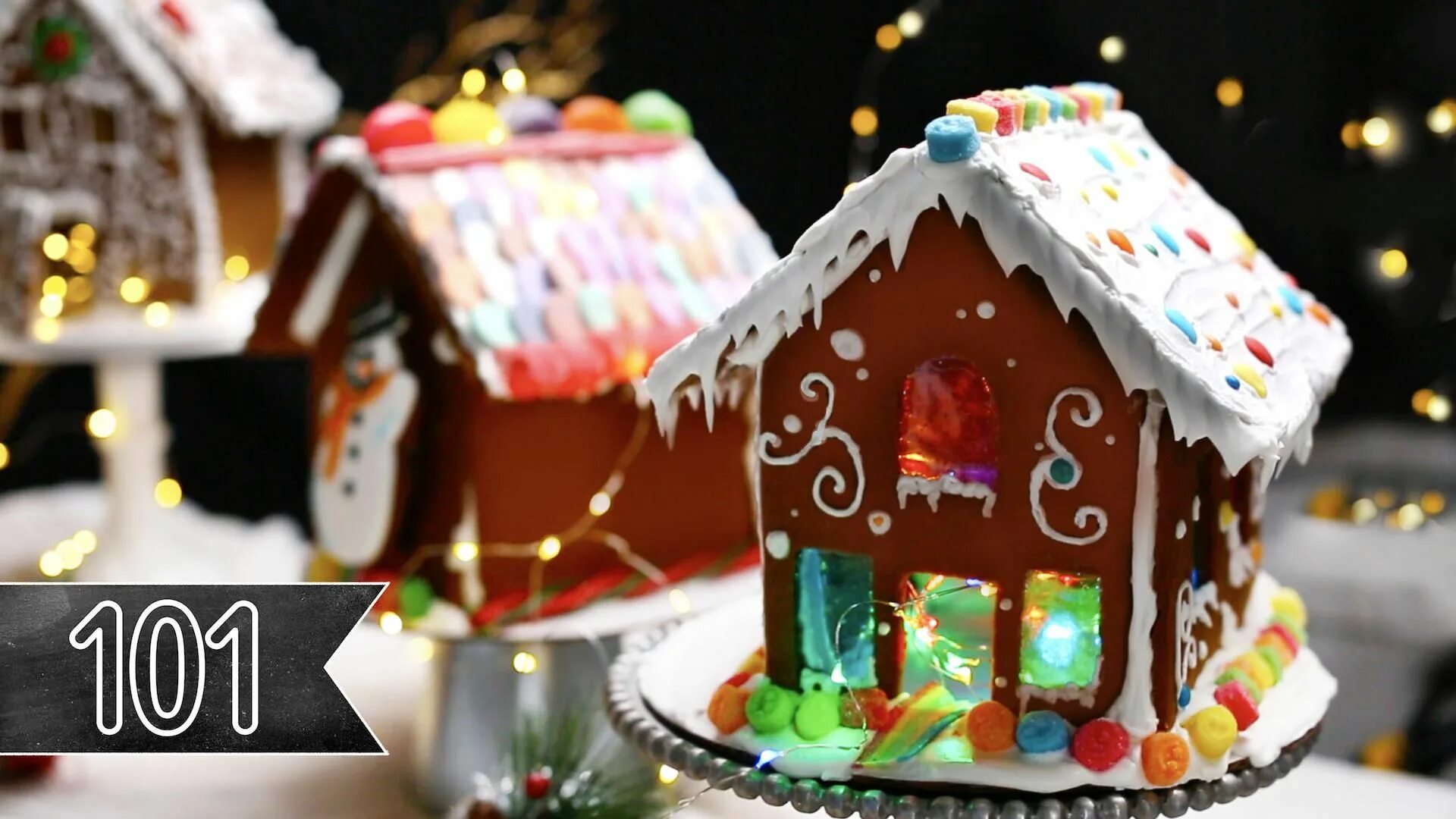 Пряничный домик. Пряничный домик из картона. Праздничный домик. Horror game gingerbread house. Gingerbread house song.