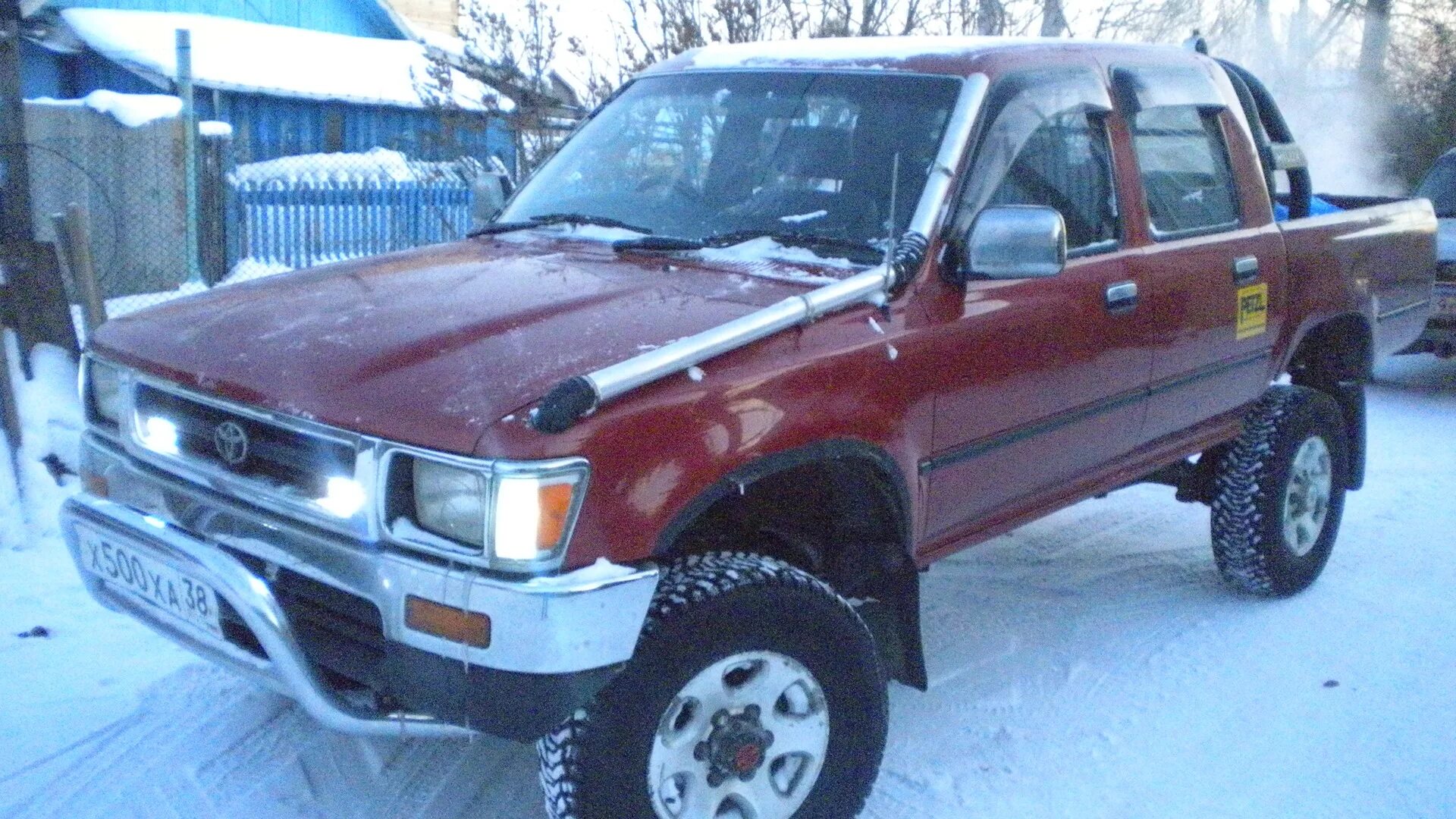 Дром продажа тойота сурф. Тойота Хайлюкс Сурф пикап. Toyota Hilux Surf Pickup. Тойота Сурф 1998 пикап. Hilux Surf пикап 2000.