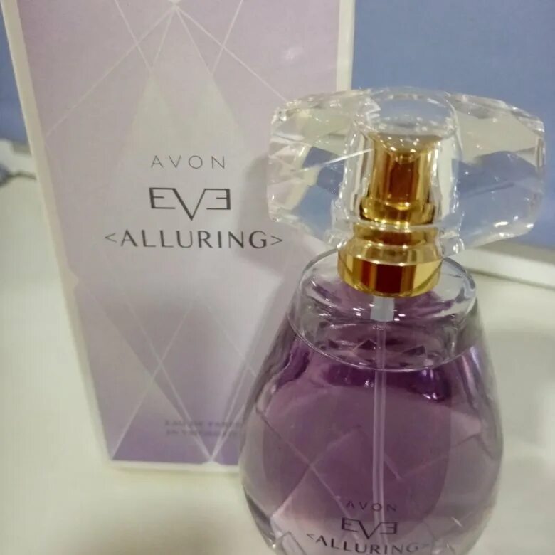 Eve alluring Avon 30ml. Avon alluring духи. Эйвон туалетная вода Eve alluring 30мл. Дузи Эви Алюринг. Avon alluring