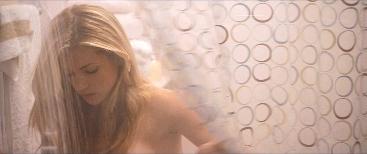 Кэтрин уинник слитые фото Katheryn Winnick Maxim December 1 2010 Photos and Premium High Res Pictures Kath