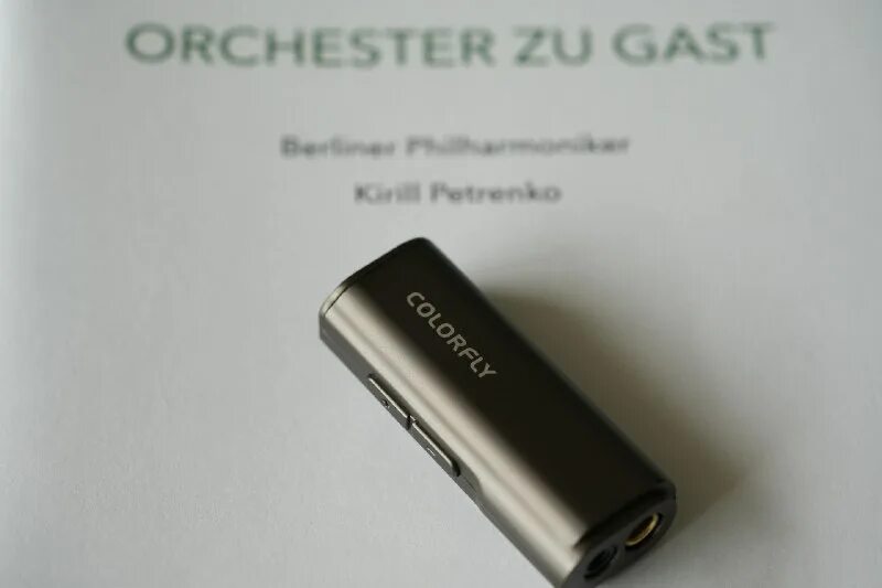 Transcend jetflash 350. ген фит. Colorfly cda m1. Colorfly cda m1p. Power bank griffin 4000.