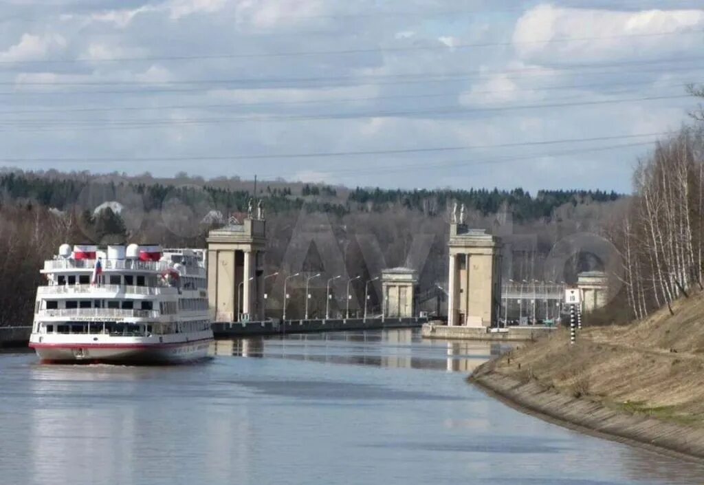 Икша время. Икша. Икша набережная. Икша Московская область. Икша достопримечательности.