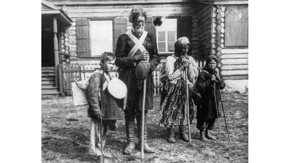 Крестьяне тамбовской 1900. Крестьянская семья 1921 века в россии. Земские училища 19 века в россии. Крестьяне российской империи 19 века. Как жили люди при николае 2.