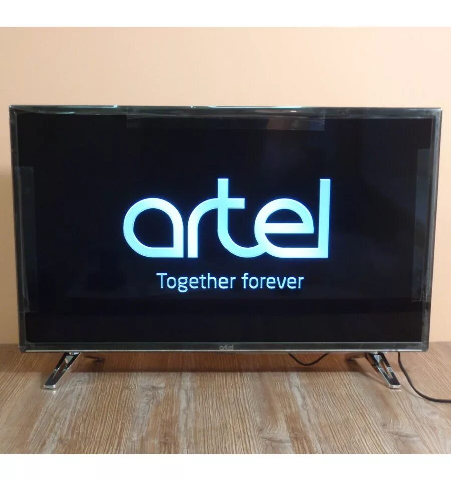 Телевизоры artel отзывы. Телевизор Artel 32 1200h Smart. Телевизор Artel 43af90g Smart. Телевизор Artel 32h1200. Артел телевизор смарт 32 диагональ.