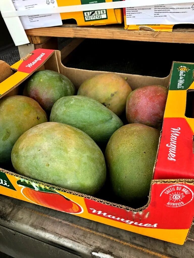 Манго Перу манго Бразилия. Сорта манго в Тайланде. Доминиканские сорта манго. Манго бразильский сорт. Сколько стоит кг манго