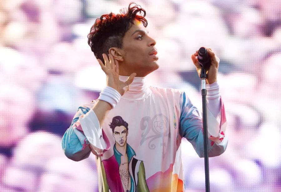 Prince bitches. Prince принс. принс банабас (prince banabas). prince пластргка. prince rogers в молодости.