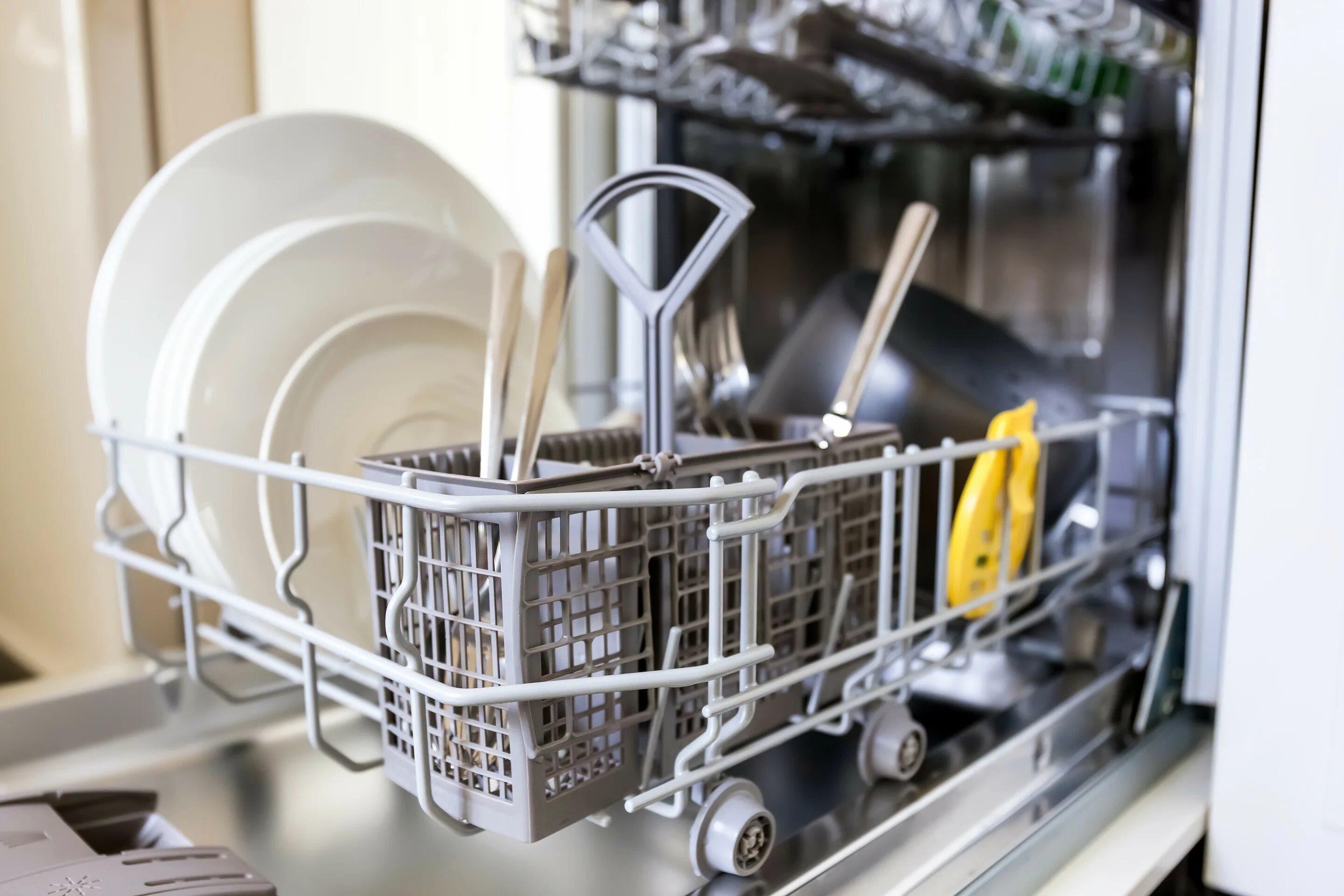 Для посудомоечных машин. Посудомойка. Посуда моющая машина. Посуда в посудомоечной машине.