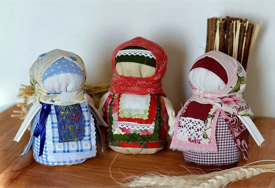 мк кукла зерновушка. кукла- оберег мотанка мастер класс. как делать куклу оберег своими руками из ткани. тряпичные куклы обереги своими руками. кукла кувадка мастер класс.