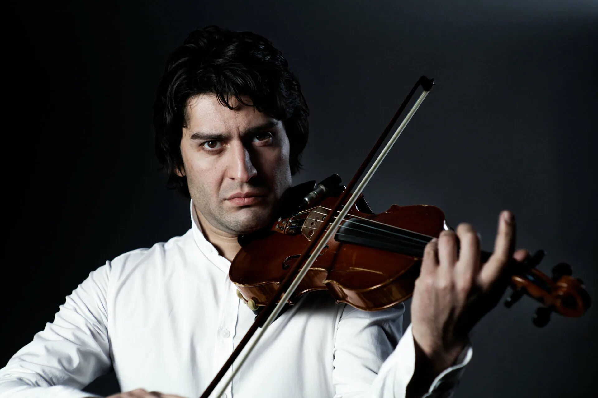 скрипач. песня везде фото. группа воскресенье скрипач. джошуа белл. скрипач эдгар акопян.
