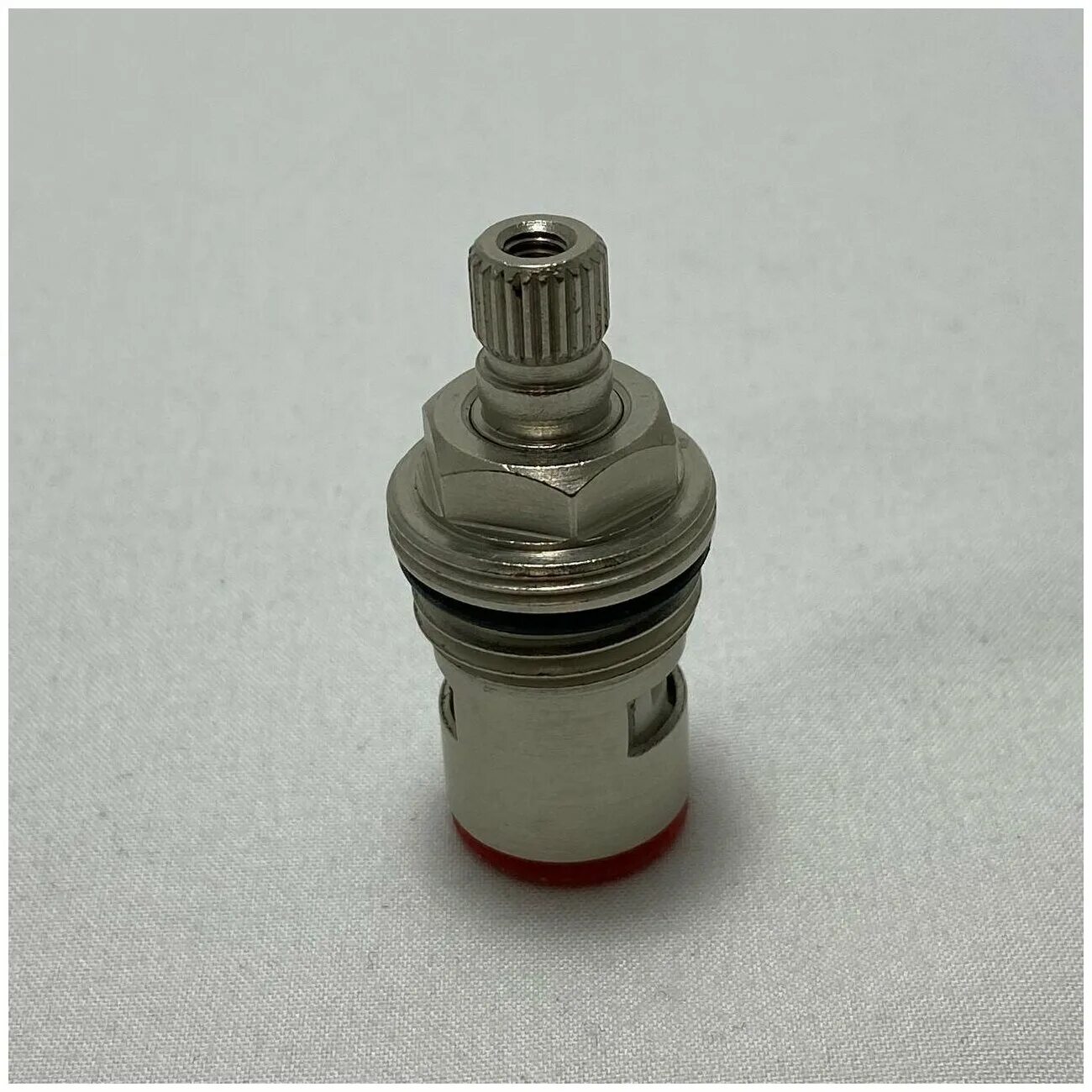 Кран букса гейзер 2. Кран-букса 1/2 керамика 8х20. Кран букса 24мм. 3 гейзер 23414. Кран букса для смесителя гейзер 6.