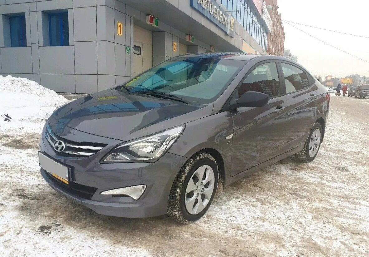 Хендай солярис c1206. Солярис хэтчбек 2012. Хендай солярис у906ом55. Авито solaris. Хендай солярис 2017г.