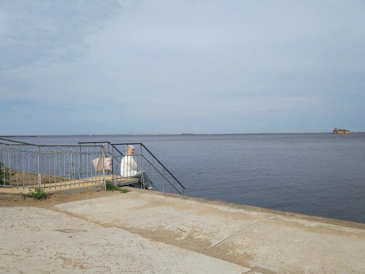 Пляж в кронштадте. Пляж котлин кронштадт. западный котлин кронштадт пляж. кронштадтский пляж, кронштадт. кронштадт берег.