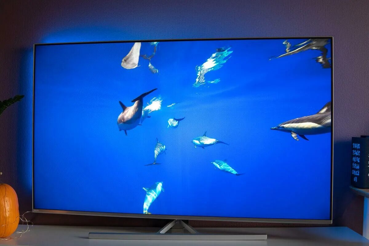 телевизор philips 50pus8808 12 обзор. филипс 55 дюймов 4к. телевизор филипс эмбилайт 2007. канал телека плей. телевизор philips 50pus7303.