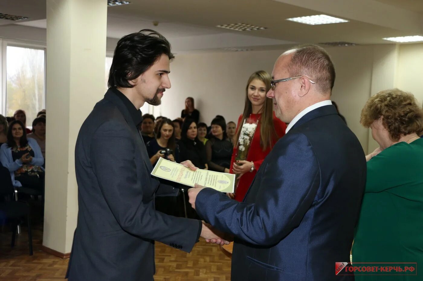 подсекин керчь. волошин фнс керчь предприниматели. фнс керчи. адрес налоговой в керчи. яровой алексей анатольевич фнс.