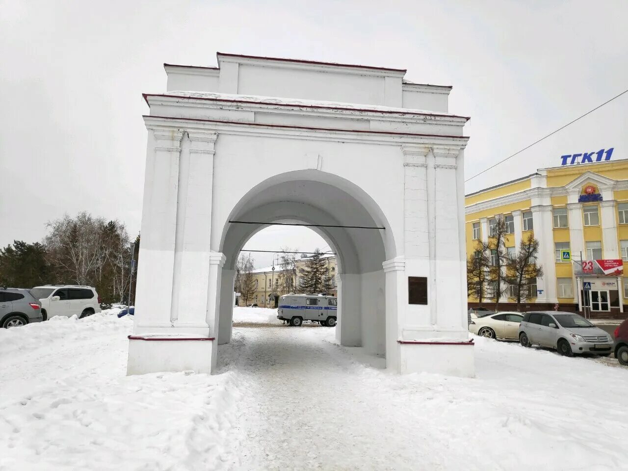 Омские ворота - Омск городские ворота, памятник архитектуры (истории)