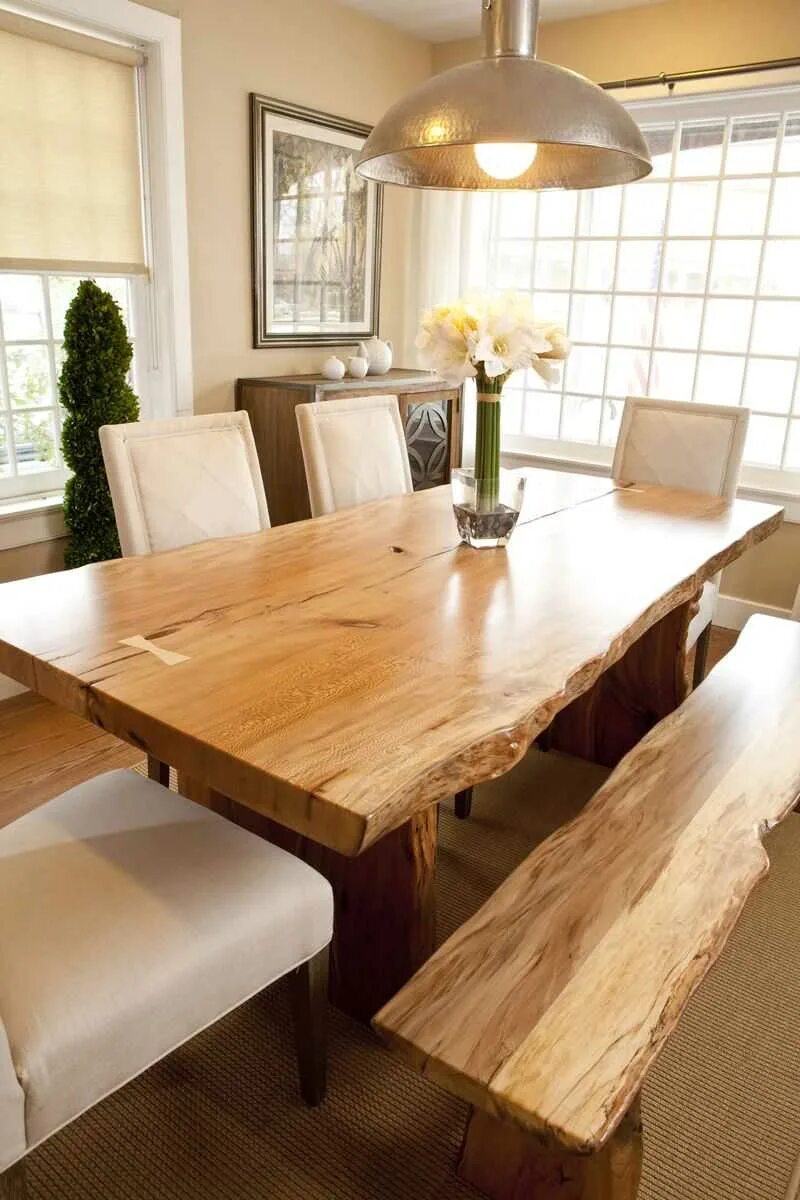 Лучшие картинки стола. Обеденный стол из слэба. Стол из растик Вуд столешницы. Кухонный стол из дерева. Деревянный стол в интерьере.