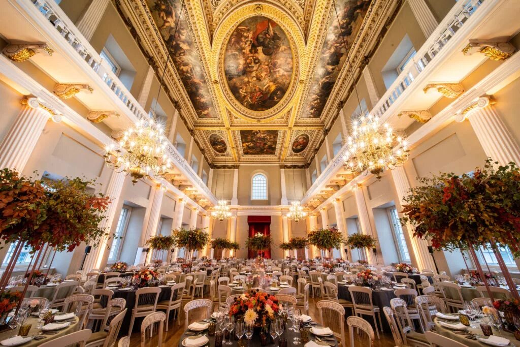 Hall на английском. Банкетинг-Хаус в Лондоне. Banqueting House). Лондон. Знаменитый Банкетинг-Хаус в Лондоне (банкетный зал). Банкетинг-Хаус в Лондоне 1619 1622 гг.