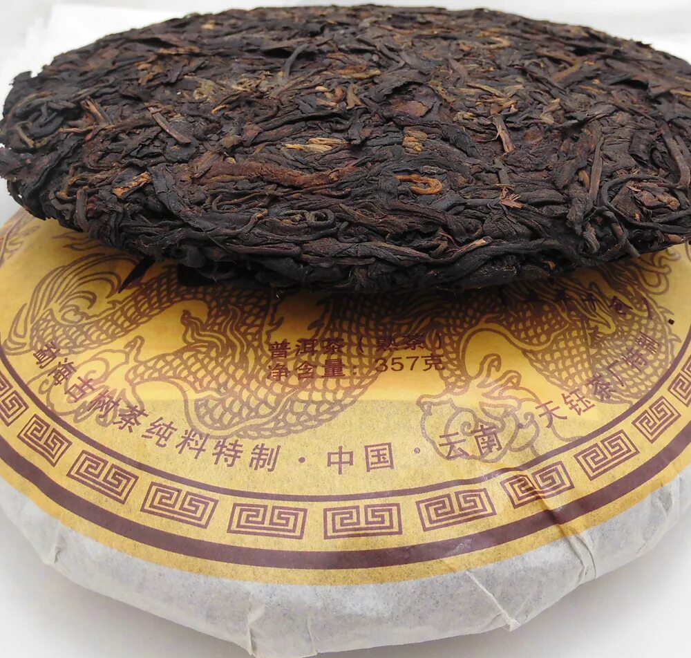 Чайный пьяница шу пуэр. Чай пуэр шу. Китайский прессованный чай пуэр. Hechangxuan tea пуэр плитка. Шу пуэр чаепитие.