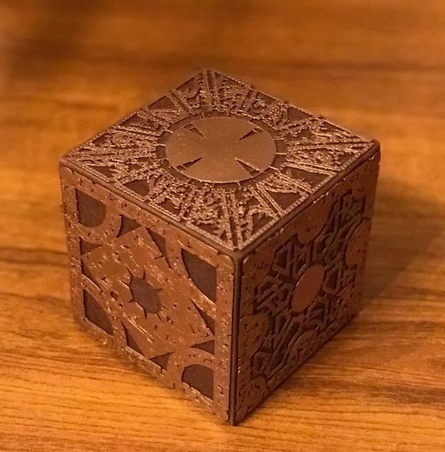 Cube шкатулка. Куб Лемаршана. Hellraiser шкатулка. Восставший из ада шкатулка Лемаршана.