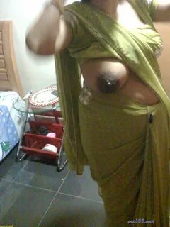 indian saree tits image 0.