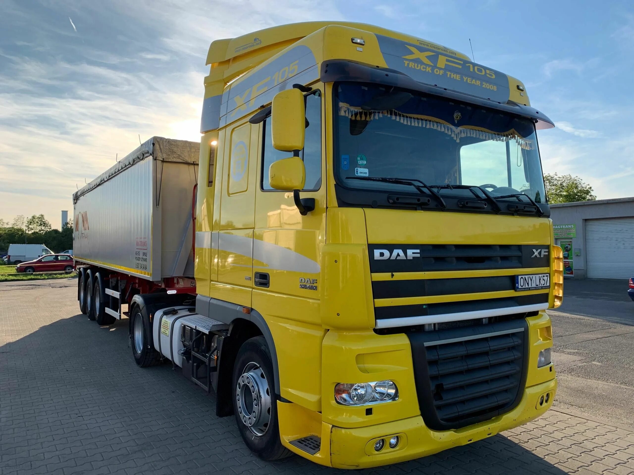 Даф 105 460. DAF 105.460. Даф 105 XF. DAF DAF XF 105. Авито купить бу седельный тягач даф