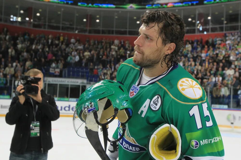 свитов хоккеист. свитов хоккеист. свитов салават юлаев. свитов хоккеист. александрсвитов в аванграде.