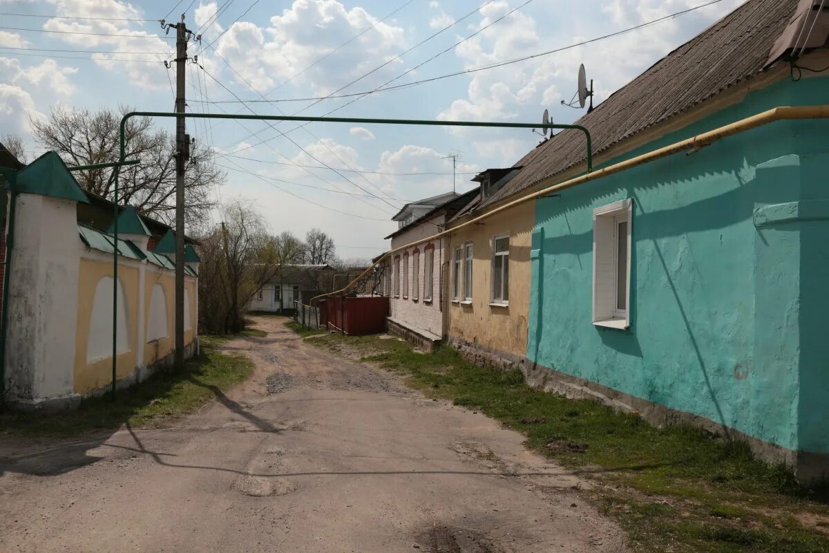 Погода в дмитровске орловском на 14. Город Дмитровск Орловская область. Усадьба Кантемира Дмитровск Орловская область. Алешинка Орловская область город Дмитровск. Кромы Дмитровск.