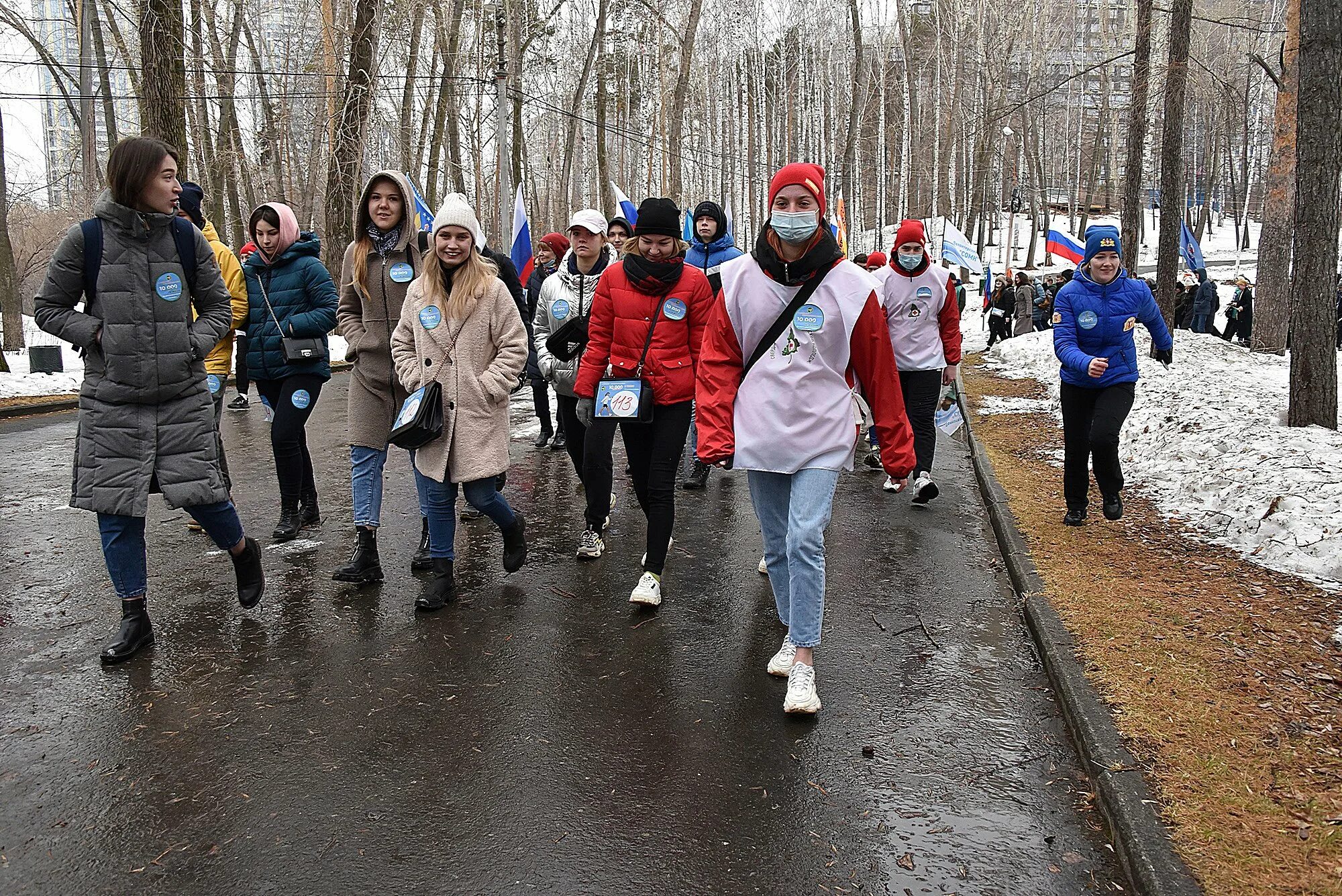 День здоровья зимой. 10.000 Шагов в парке Маяковского. День здоровья зимой картинки.