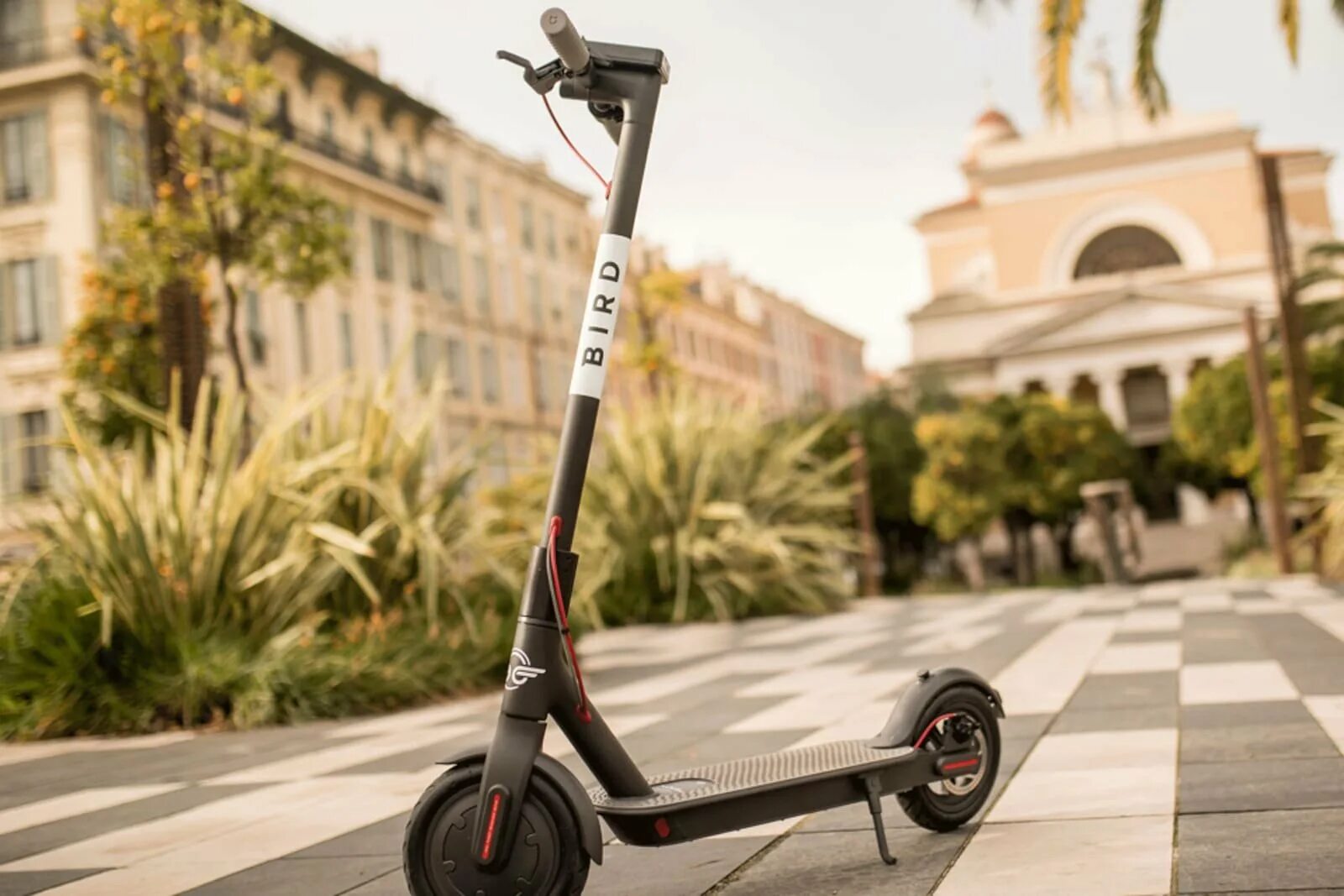 Электросамокат какую модель. Самокат lider Scooter Bike. Apollo City электросамокат 2023. Электрический самокат фон. Электросамокаты баннер.